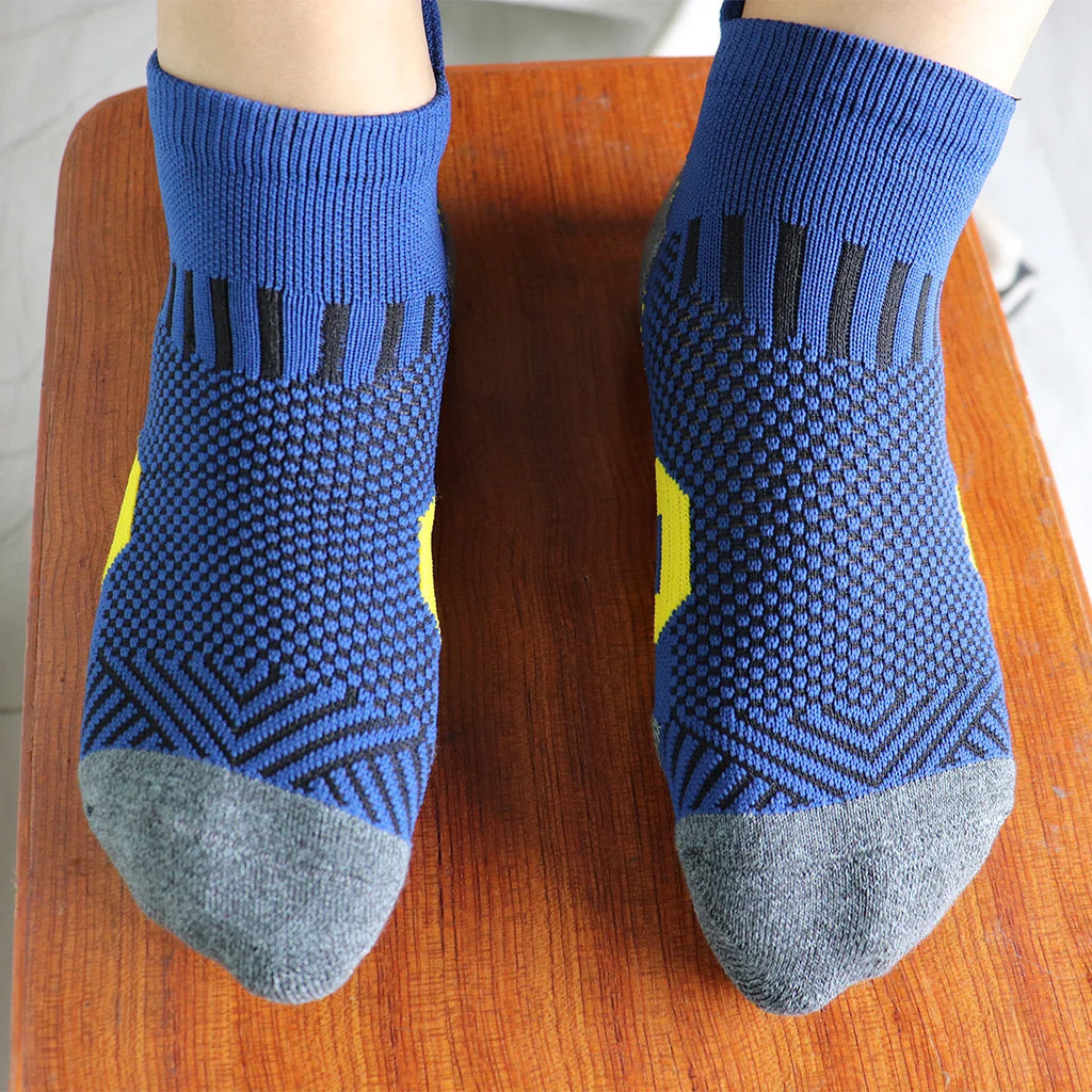 Non-Slip Sports Socks with Thickened Towel Bottom for Performance