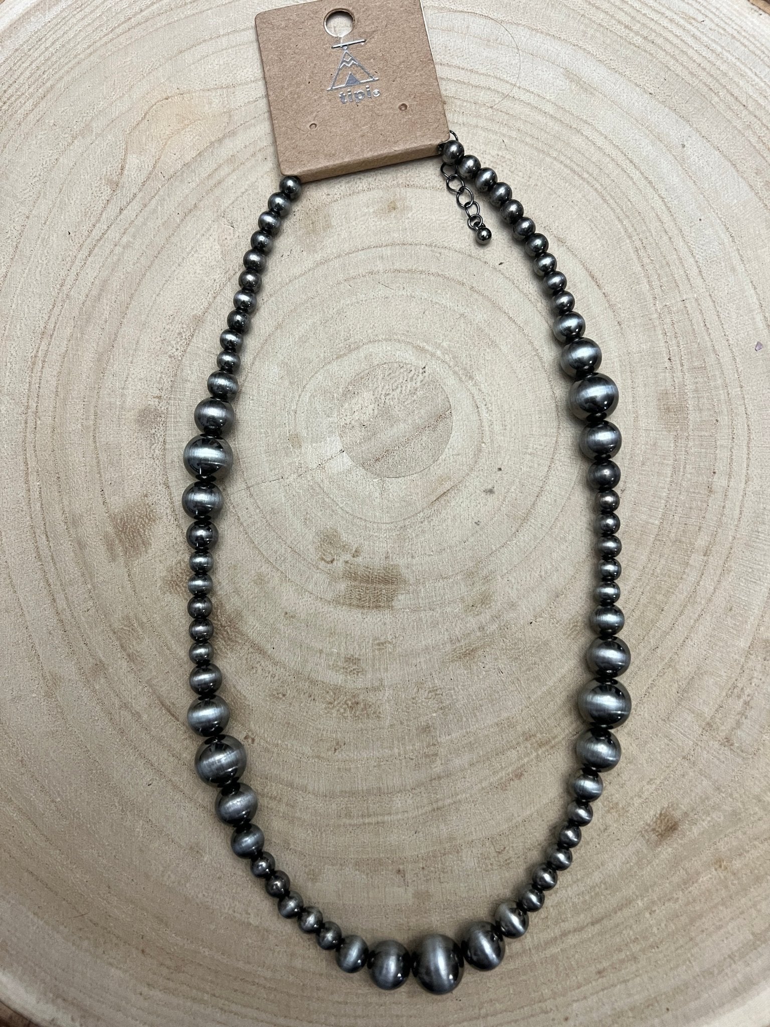 Graduated Faux Sterling Pearl Necklace - 18 inch