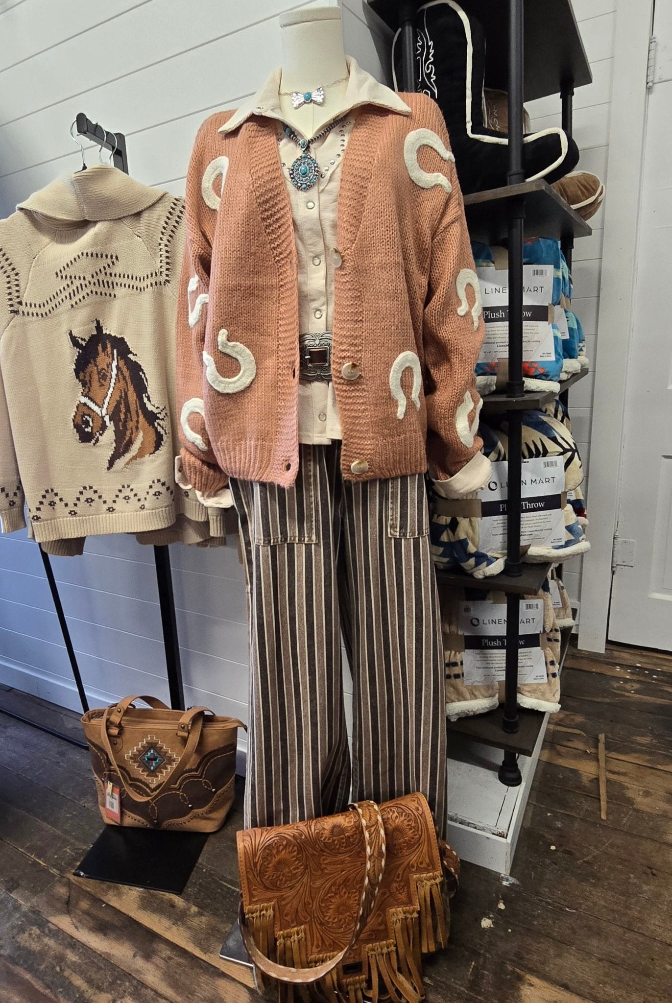 Horseshoe Cardigan -small remains